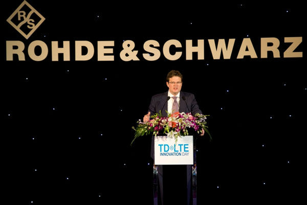 �_���cʩ�ߴĳɹ��e�k2013��TD-LTE���·��