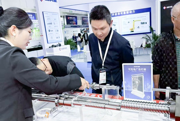 LݗUڹI(y)C(j)P(gun)(ji)cģMܿ