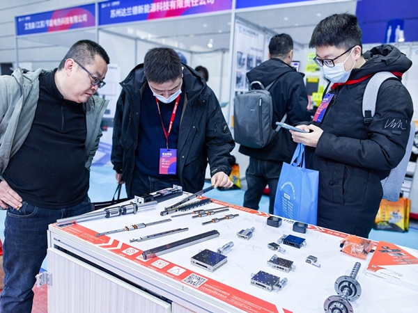 W(xu)Ӱ񡰾(zhn)(do)挧(do)܉P(gun)I