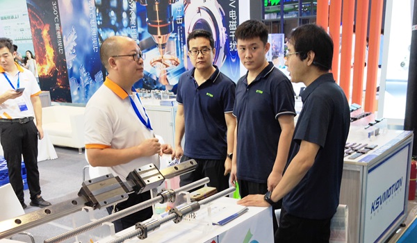 L錧(do)܉ƽжȰbP(gun)IE