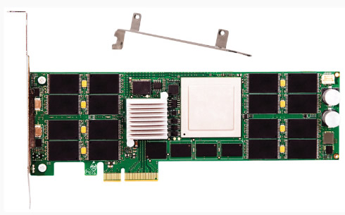 SanDisk�y���W늡��M܊PCI-E�̑BӲ�P