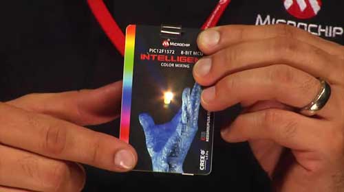 PIC16F157X 8λƬCϵ4RGBɫʾҕl